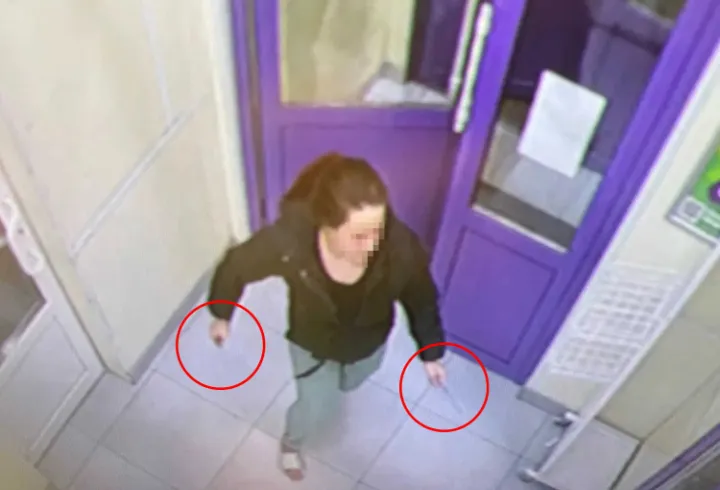 В Киришах задержали женщину, угрожавшую ножами персоналу магазина