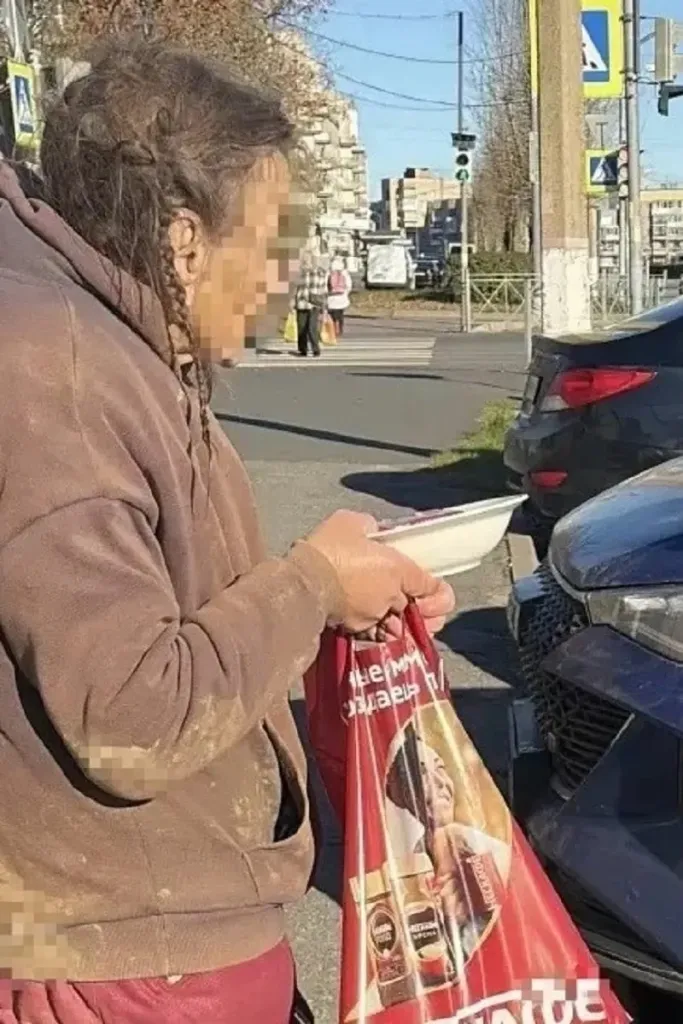 Пропавшую в Петербурге 79-летнюю пенсионерку нашли в Киришах