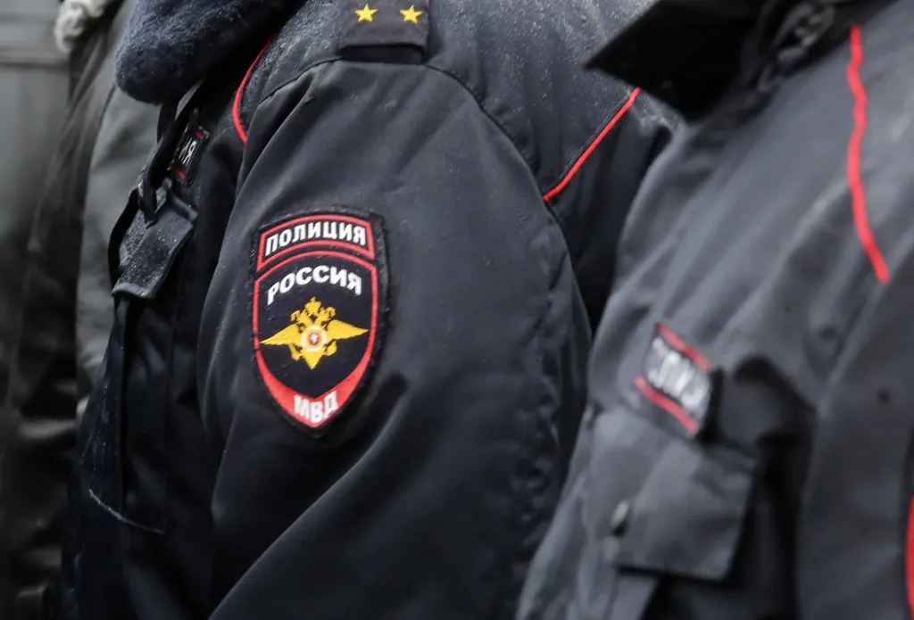 Новым участковым в Петербурге планируют платить премию 2 млн рублей