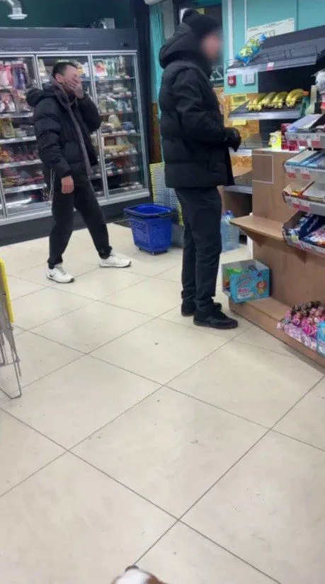 Сломанный шлагбаум в Мистолово открыл путь пьяным со стройки