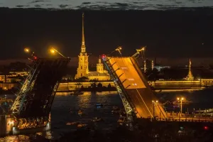 Дворцовый мост внепланово разведут вечером 20 октября