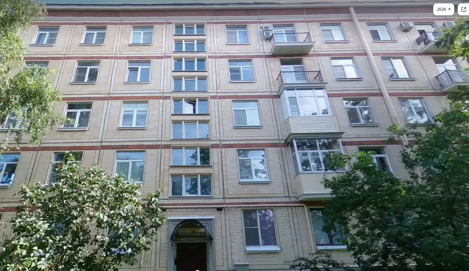 В Петербурге завершили ремонт фасада дома № 67 на улице Седова